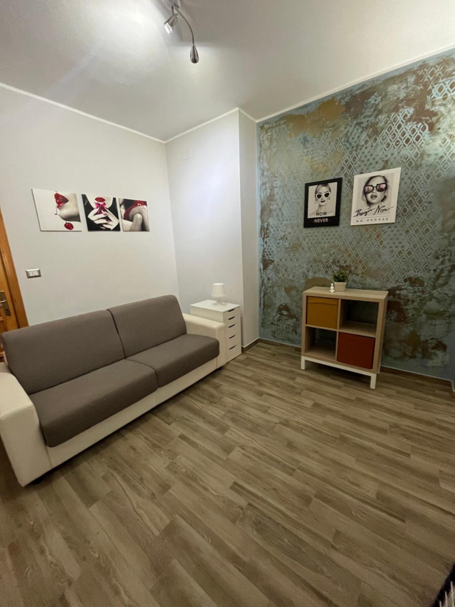 Bouganville Casa Vacanza Ambiente Climatizzato Con Wi Fi Pineto Exterior foto