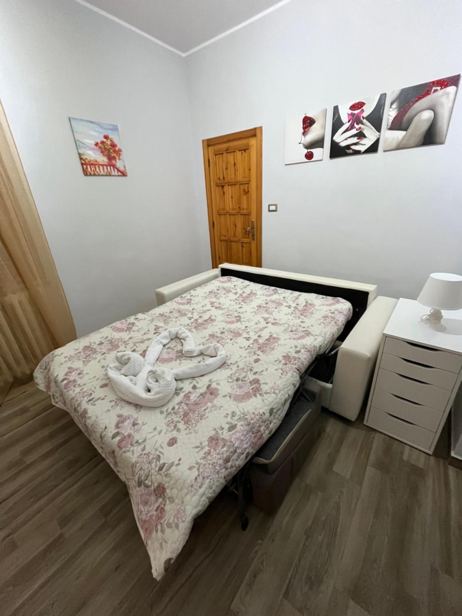 Bouganville Casa Vacanza Ambiente Climatizzato Con Wi Fi Pineto Exterior foto